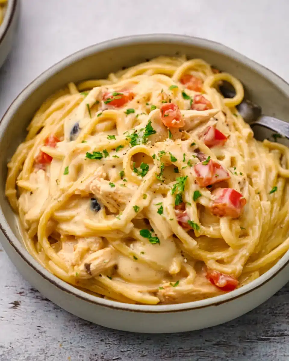 CrockPot Cheesy Chicken Spaghetti Recipe