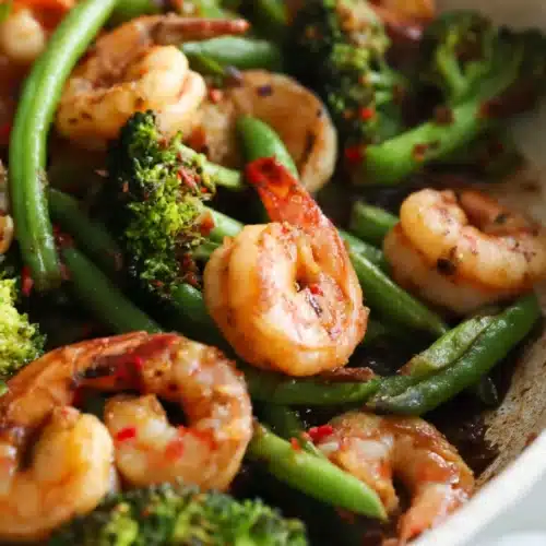 15-Minute Spicy Shrimp And Vegetable Stir-Fry with broccoli and green beans